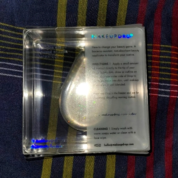 Makeup Drop - Picture 2 of 2